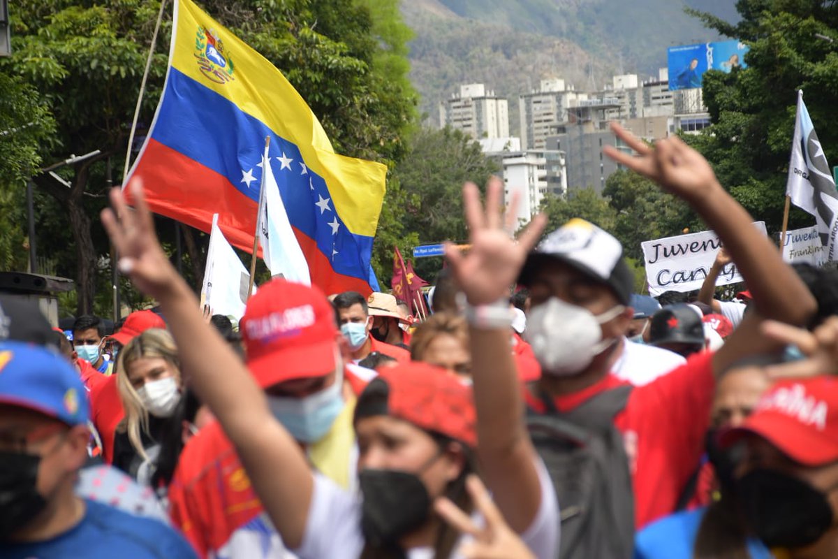 #14Jun | 🇻🇪 📢 ¡ETIQUETA DEL DÍA! ▶️

#NoMásInjerenciaYankee

¡No han podido, ni podrán con Venezuela!