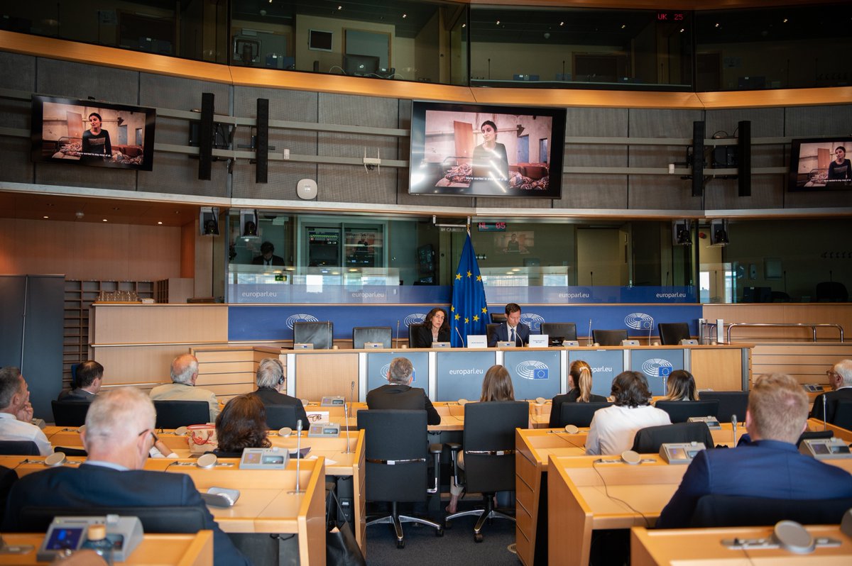 invisiblerepub's tweet photo. The protagonist of INVISIBLE REPUBLIC, @LikaZakaryan, joined an event at @Europarl_EN, raising awareness about the #Karabakh blockade. During the event, an excerpt from our film was screened for 100+ guests.

Thank you to @fxbellamy, @agbu &amp; @OeuvredOrient for making it possible. https://t.co/6c6BbMvZK0