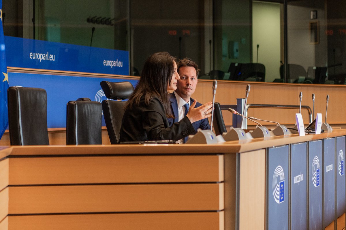 invisiblerepub's tweet photo. The protagonist of INVISIBLE REPUBLIC, @LikaZakaryan, joined an event at @Europarl_EN, raising awareness about the #Karabakh blockade. During the event, an excerpt from our film was screened for 100+ guests.

Thank you to @fxbellamy, @agbu &amp; @OeuvredOrient for making it possible. https://t.co/6c6BbMvZK0