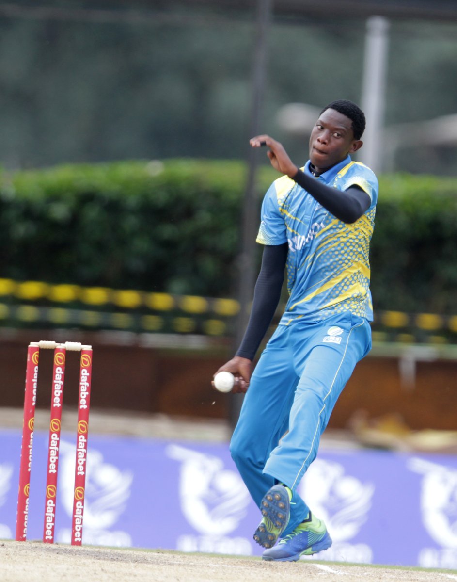 RwandaCricket's tweet photo. Hard-fought match at #ACCT20! 🇰🇪Kenya clinches victory by 7 wickets. Our team put up a fighting total of 92/10 in 18.2 overs and Kenya 98/3 (14.1 ov)
🏏🇷🇼Emile Rukiriza's 1/14 and Wilson Niyitanga's 35 off 28 balls were standout performances for Rwanda.
📷@KenyaCricket https://t.co/HjEiR3TThx