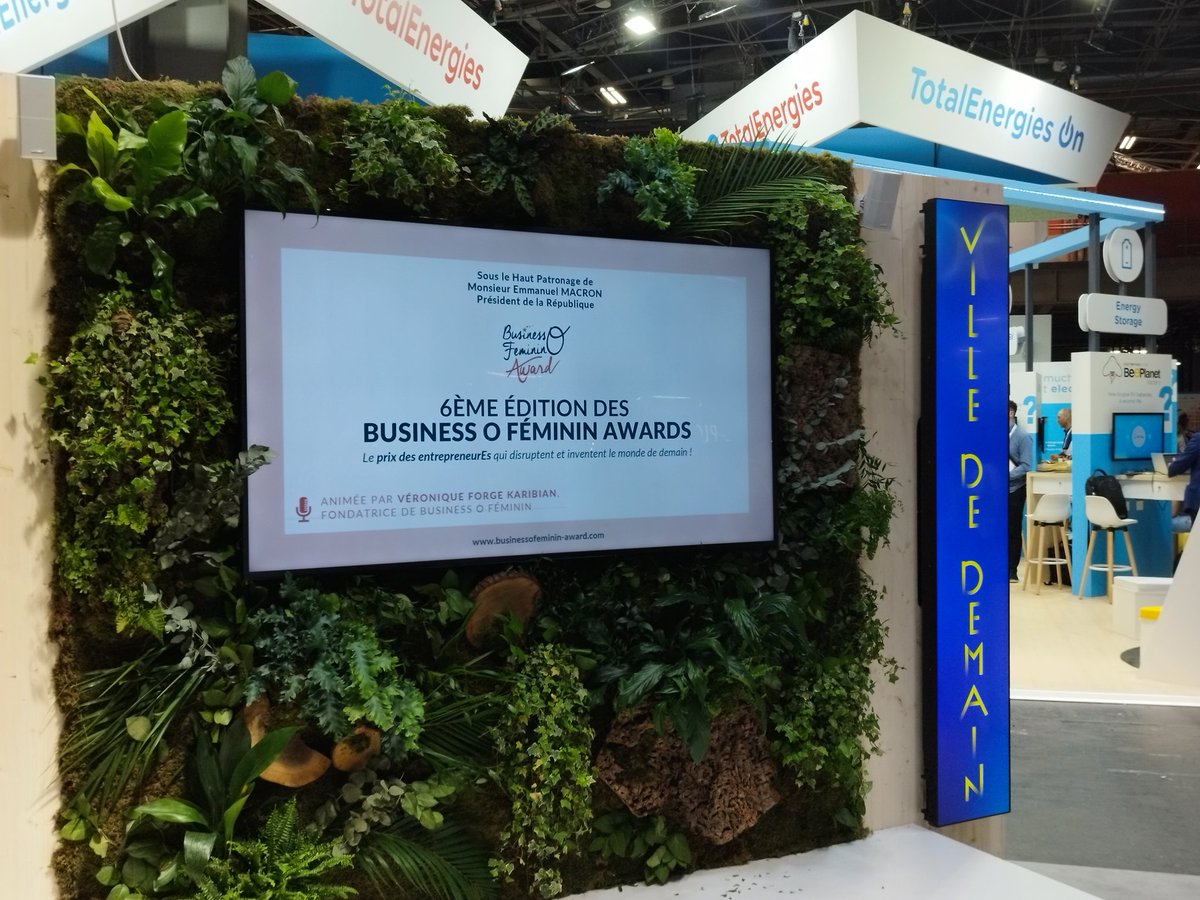 // Viva Technology 2023 // #entrepreneuriat 
Finir en beauté cette journée, en assistant à la 6 ème édition des <a href="/BizzOfeminin/">Business O Feminin</a> Awards avec <a href="/LucieBasch/">Lucie Basch</a>  en marraine. 
Bravo aux lauréates de cette édition: Koraï ,Arterya ,COLIBREE Intergeneration ,ToTake Up,FURIFURI.