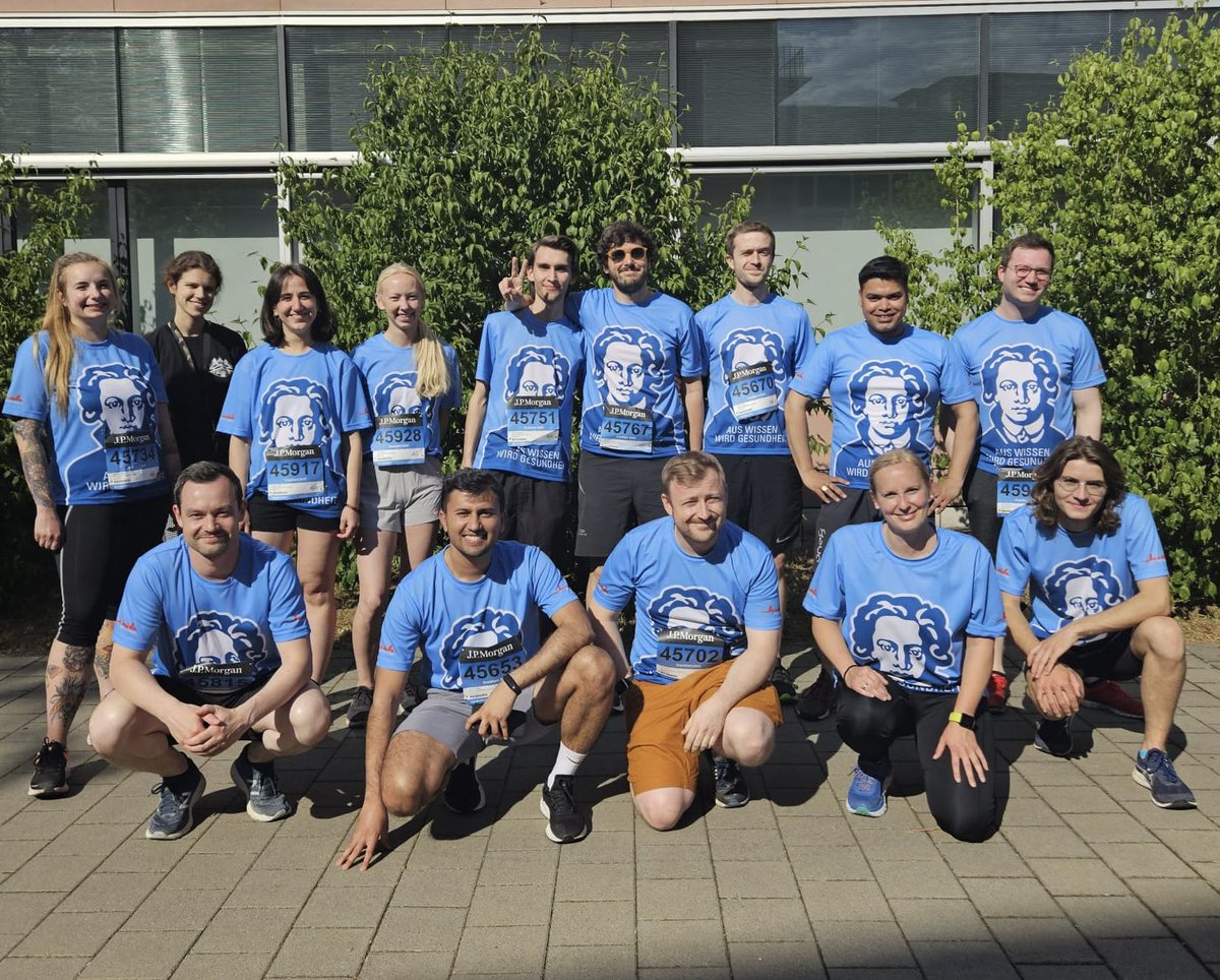 <a href="/InstCardReg_FFM/">Institute of CVR</a> team at the start of the world's largest company run, the JP Morgan in #Frankfurt. 

Run ICR, run! You got this 💪

#JPMorgan
<a href="/gluxan/">Guillermo Luxán</a> <a href="/AnitaTamiato/">Anita Tamiato</a> <a href="/FreeFormFlowing/">Till Lautenschläger</a> <a href="/JulianW27954793/">Julian Wagner</a> <a href="/djhn87/">David John</a>