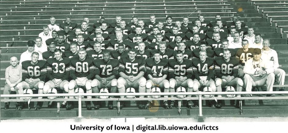 Classic College Football Teams: The 1958 Iowa Hawkeyes.

FWAA National Champion
Rose Bowl Champ
Big Ten Champ