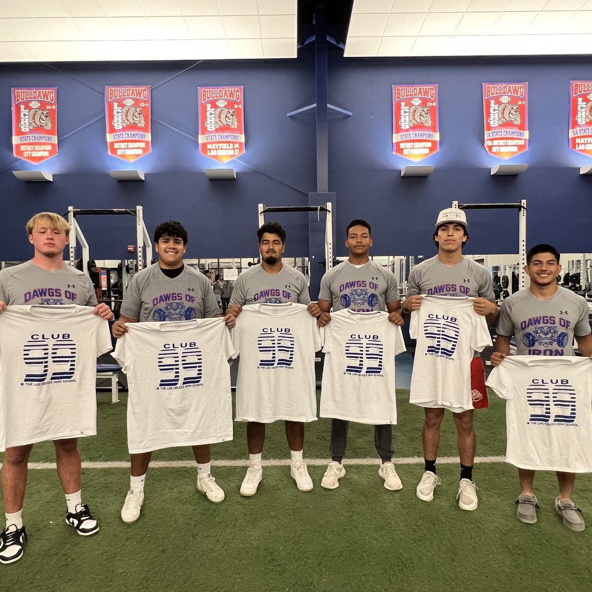 Last night we recognized our Dawgs of Iron 💪🏼(1000 lbs+) and our 99 Club! These Dawgs made big gains—physically and mentally!!
Our 99 Club included 40 DAWGS!! Dawgs that purely made a CHOICE to get better!! 😤
#WeHERE #dawgs