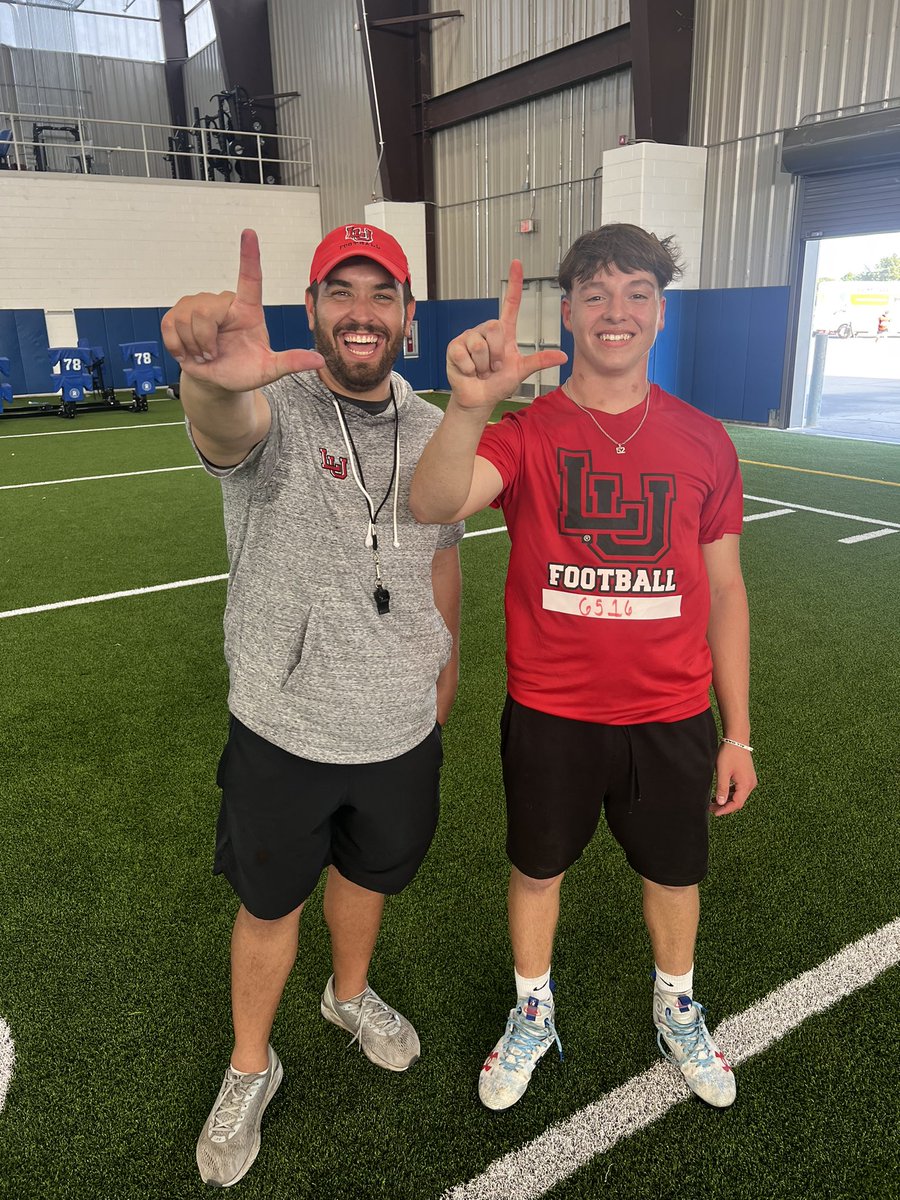 Had a great time and learned a lot at <a href="/LamarFootball/">Lamar University Football</a> camp! <a href="/CoachDaleen/">Daryl Daleen</a> <a href="/coachmac_22/">Todd Macon</a> <a href="/coachcordova/">Wayne Cordova</a> <a href="/DickinsonFB/">DHSGatorFB</a> <a href="/DHSFBRecruiting/">Dickinson H.S Football Recruiting</a>