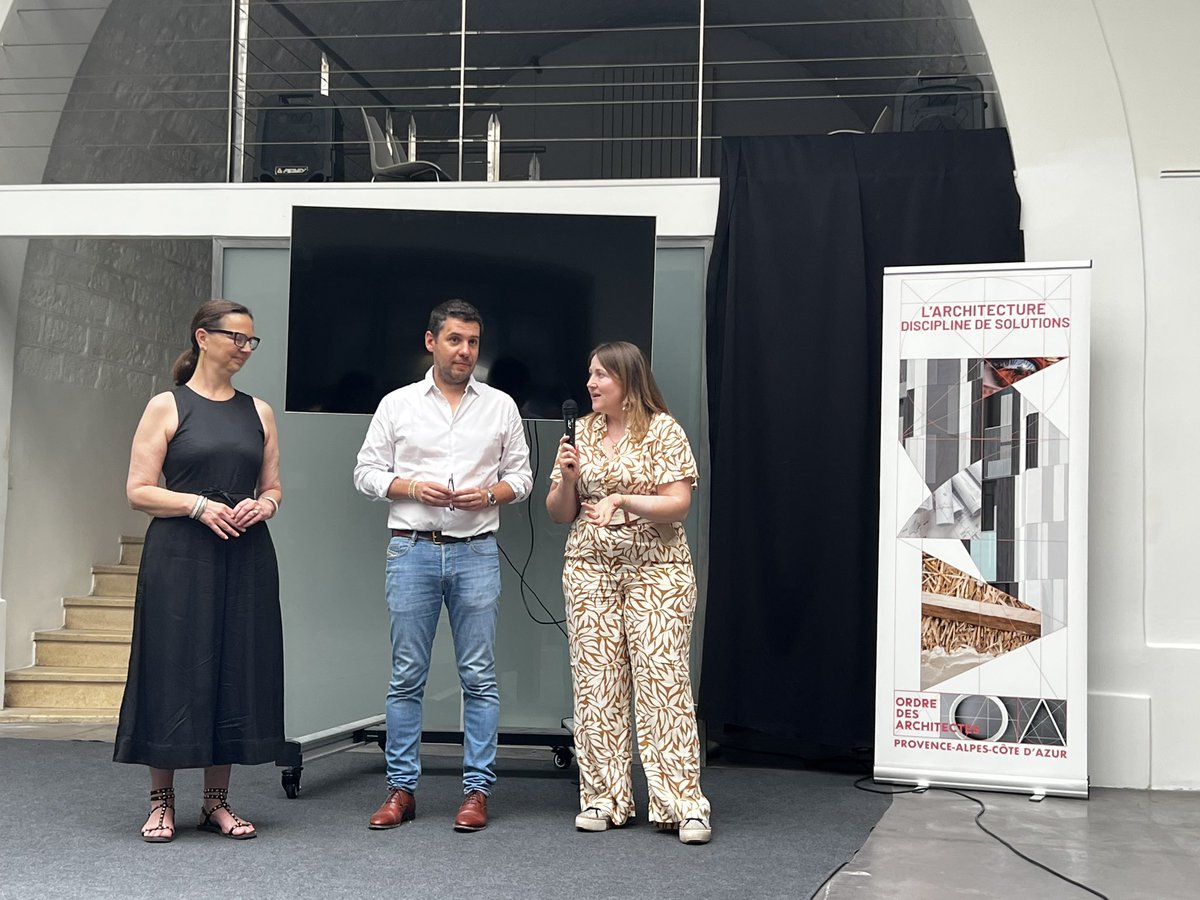 Architectes_org's tweet photo. @croapaca : réunion des présidents et trésoriers de l’Ordre des architectes. Une première journée de travail riche et dense. Nombreux sujets abordés : protection du titre, formation, orientations budgétaires… #teamarchi https://t.co/8J5uGTm8Lv