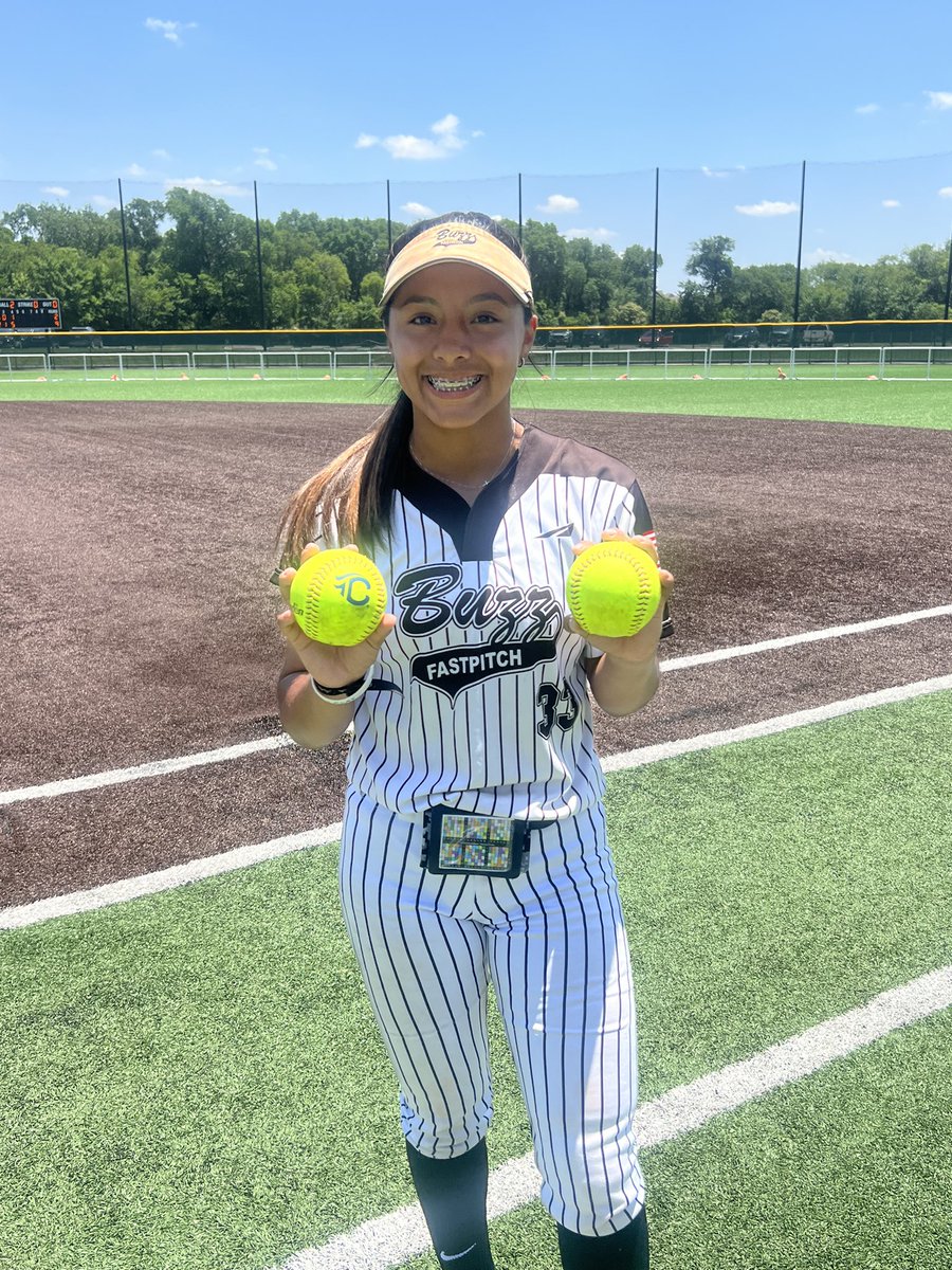 Lexi Rosillo tweet media