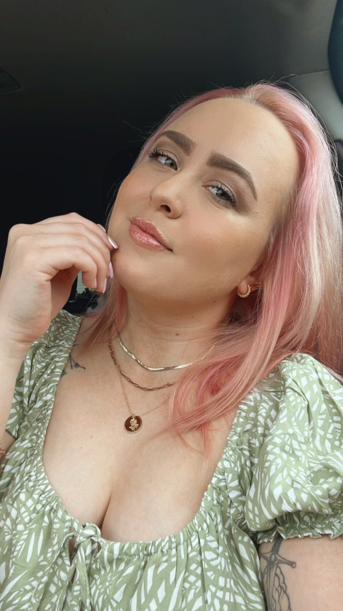 Barbie Girl in a Bad Place™️ world tweet media