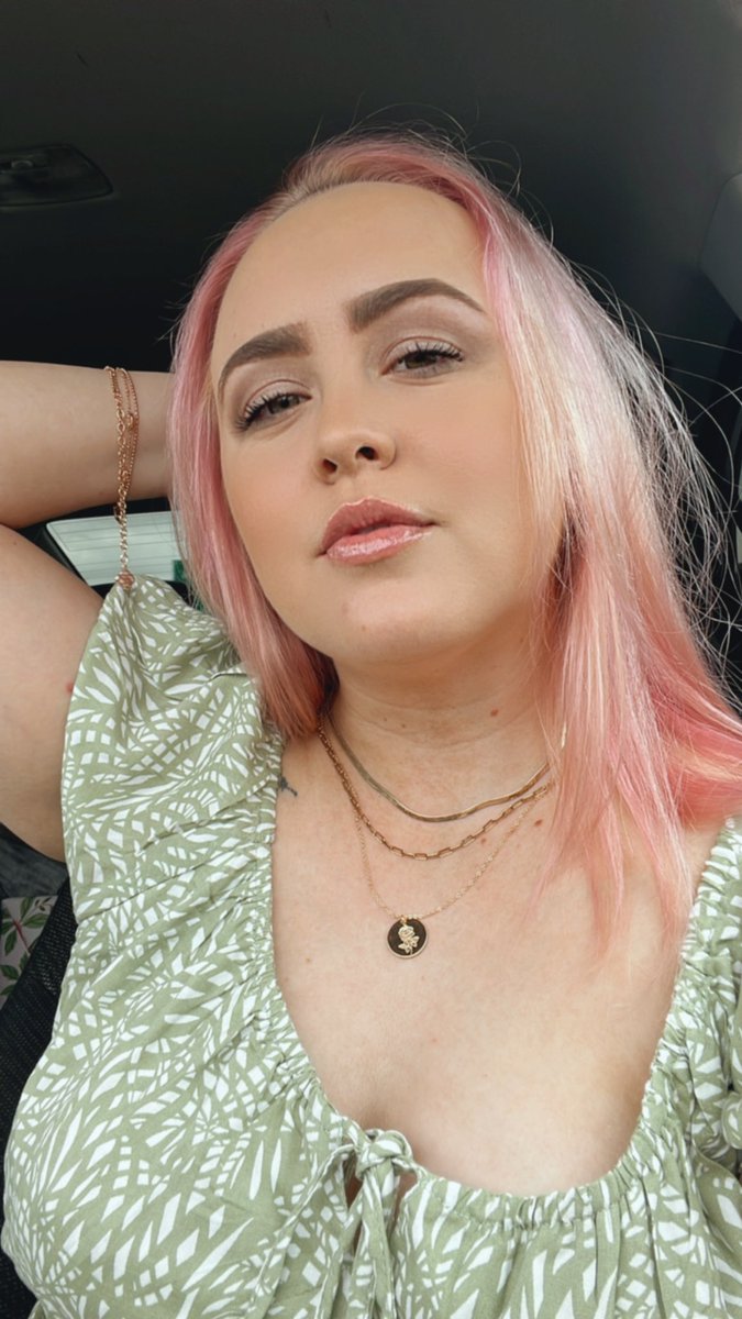 Barbie Girl in a Bad Place™️ world tweet media