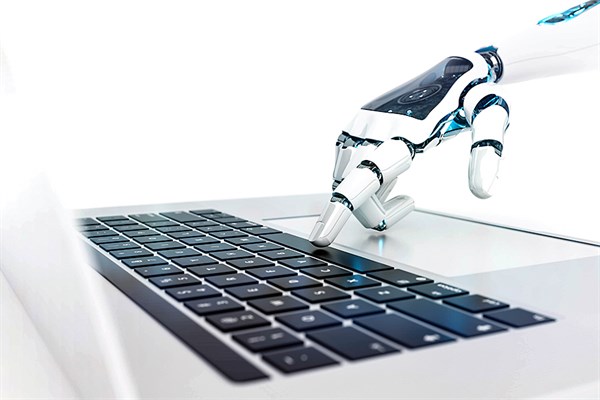 DiarioElPeruano's tweet photo. 🔵 ¿Tienes un negocio? Conoce cuáles son las ventajas del uso de la inteligencia artificial https://t.co/Ek13bDS2ru 

Las búsquedas, la generación de código o de material gráfico son algunos de los usos aplicados a la IA.

✍ Por Maryorie Pillaca (@MaryoriePM) https://t.co/O4dggtPLmW