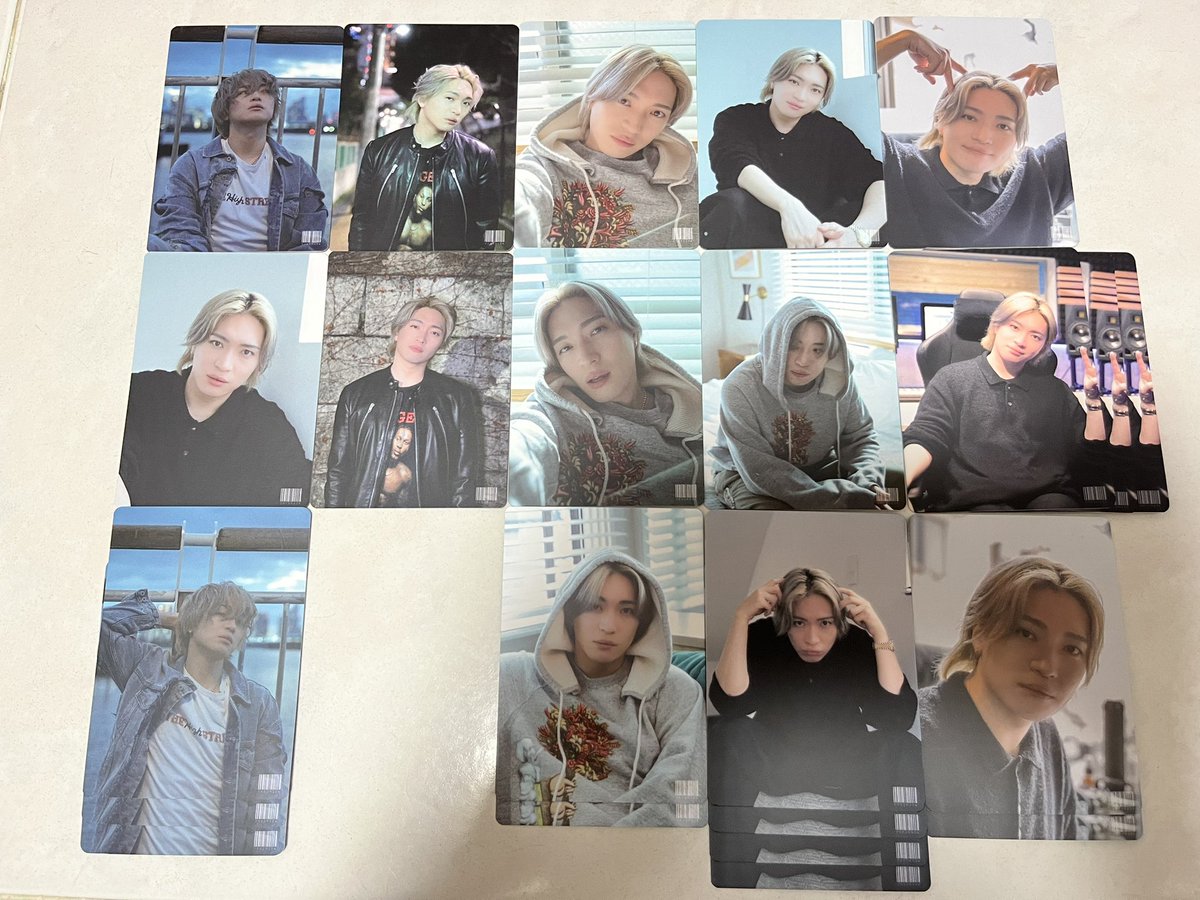 Are there other YOUSERs in Singapore? I am looking to trade for the missing trading card. Please let me know if you are out there. 🥲 #YOUYA #20230524 #TradingCard
