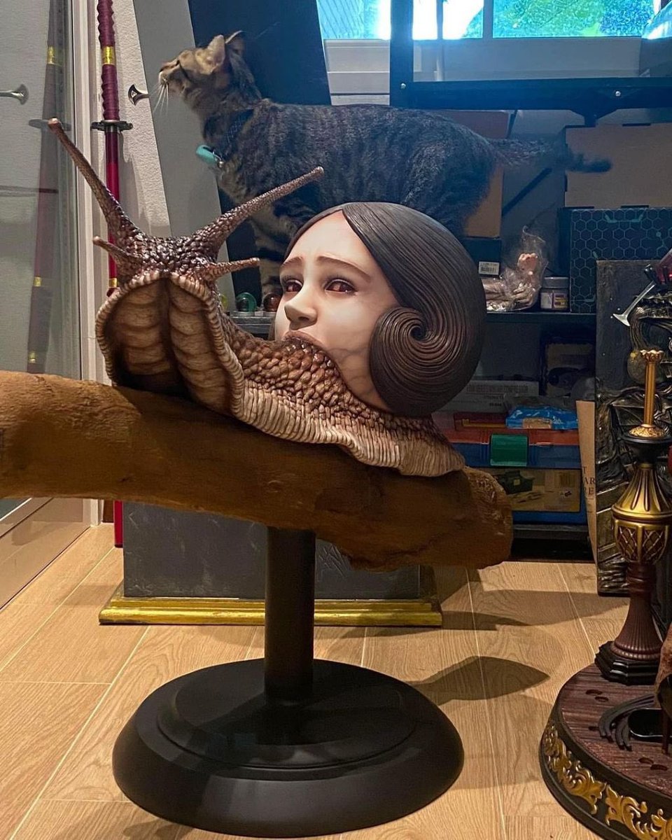 wildflowerdaysi's tweet image. slug girl by junji ito