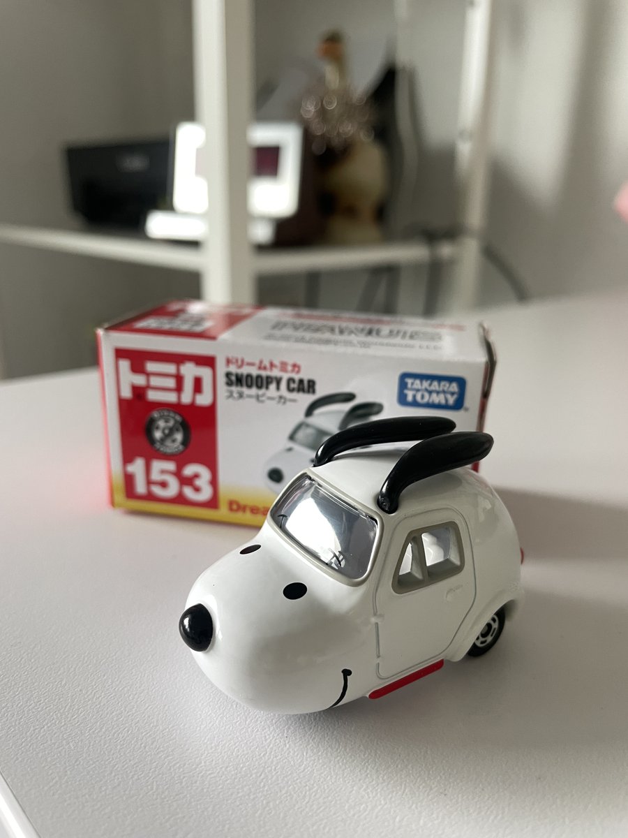 emhaasch's tweet photo. acquired a snoopy car https://t.co/vq1kzk1Vh4