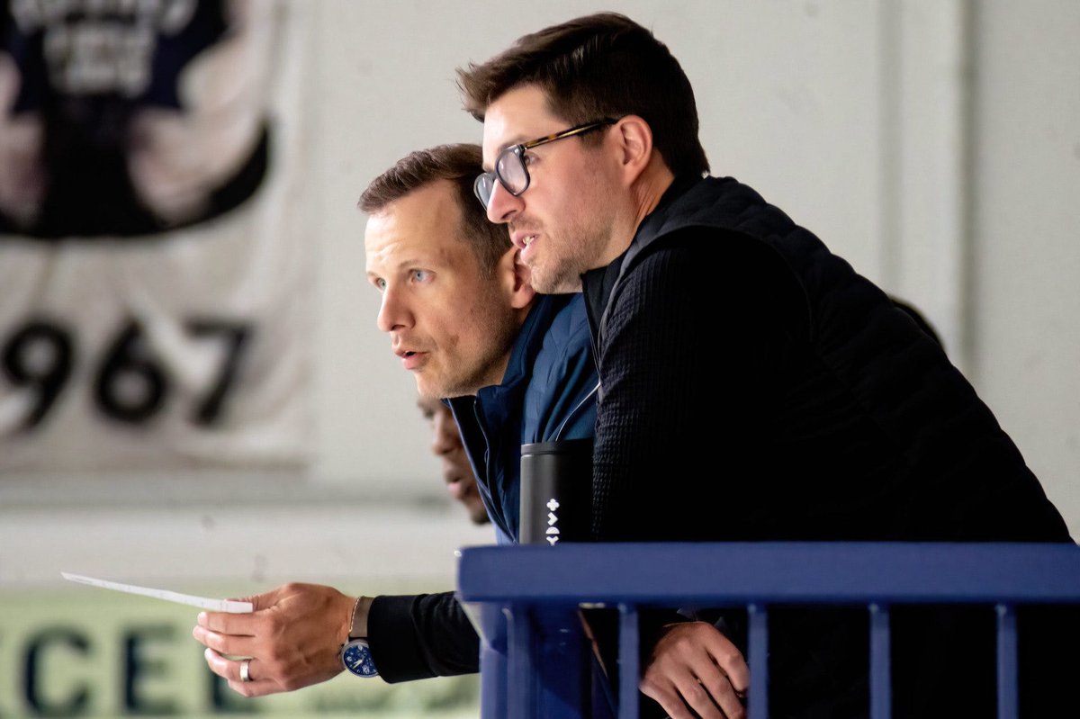leanpleblanc's tweet photo. 🚨BREAKING: Jason Spezza has been named the Pittsburgh Penguins new assistant GM! 🐧🫶Love these two together 🫶💕
#LeafsForever #penguins #dubas #spezza #Toronto https://t.co/GSEFoxZNFJ
