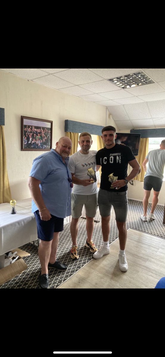 AfcAlsagerFirst's tweet photo. AWARD WINNERS… 🏆

Joint top Goalscorers ⚽️ 
@jordriggers, @nathanbarry02 

Players player 🤩
@danward1999 

Managers player 😇
@RonnieMilner 

Congratulations to all, well deserved 🧡 https://t.co/IxAVNNsrnH