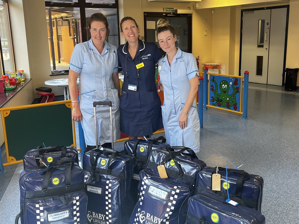 Our wonderful community maternity assistants and  team manager after updating our stocks in our wonderful Baby Lifeline community midwife bags. All items team may need to hand easily in an emergency #maternitysafety @ella_vitue @charlec17 @uhbtrust @babylifeline @adele_causer