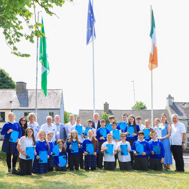 Congratulations to our 6th Class and teacher Ms. Hogan for receiving the <a href="/BlueStarProg/">Blue Star Programme</a>. Many thanks to our local TD <a href="/joefla/">Joe Flaherty</a> for raising the flag.