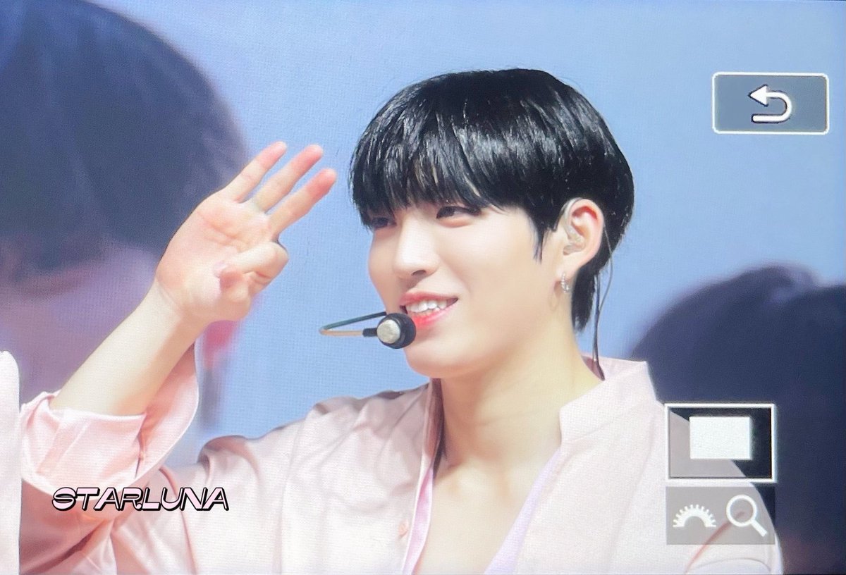 StarLuna203's tweet photo. 2306014  I Need Love Showcase pre.
ⓁⓄⓋⒺ🩵🩷

@DKB_BRAVE
#INeedLove #다크비 #DKB 
#heechan  #희찬 
#양스타 #양희찬 https://t.co/NOHweB76CG
