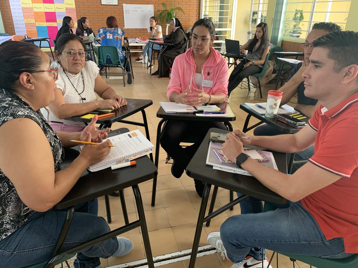 🟣The training workshop in #Mexico is in full motion!

On Day 2, we focused on early childhood and the holistic well-being of children. It was an inspiring day of sharing and growth.

Stay tuned for more updates!
#earlychildhood #earlychildhooddevelopment #spiritualdevelopment
