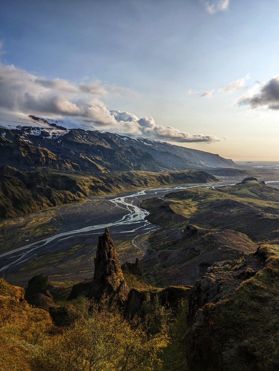 Hannеs Hauswedell | mastodon.social/@__h2__ (@__h2__) on Twitter photo Spent my birthday weekend in Þórsmörk, the forest of Thor. I am still sorting through the pictures, but here is one of my favourites from the first evening!
🎂🏔️🏕️
#Iceland #Hiking #Camping Spent my birthday weekend in Þórsmörk, the forest of Thor. I am still sorting through the pictures, but here is one of my favourites from the first evening!
🎂🏔️🏕️
#Iceland #Hiking #Camping