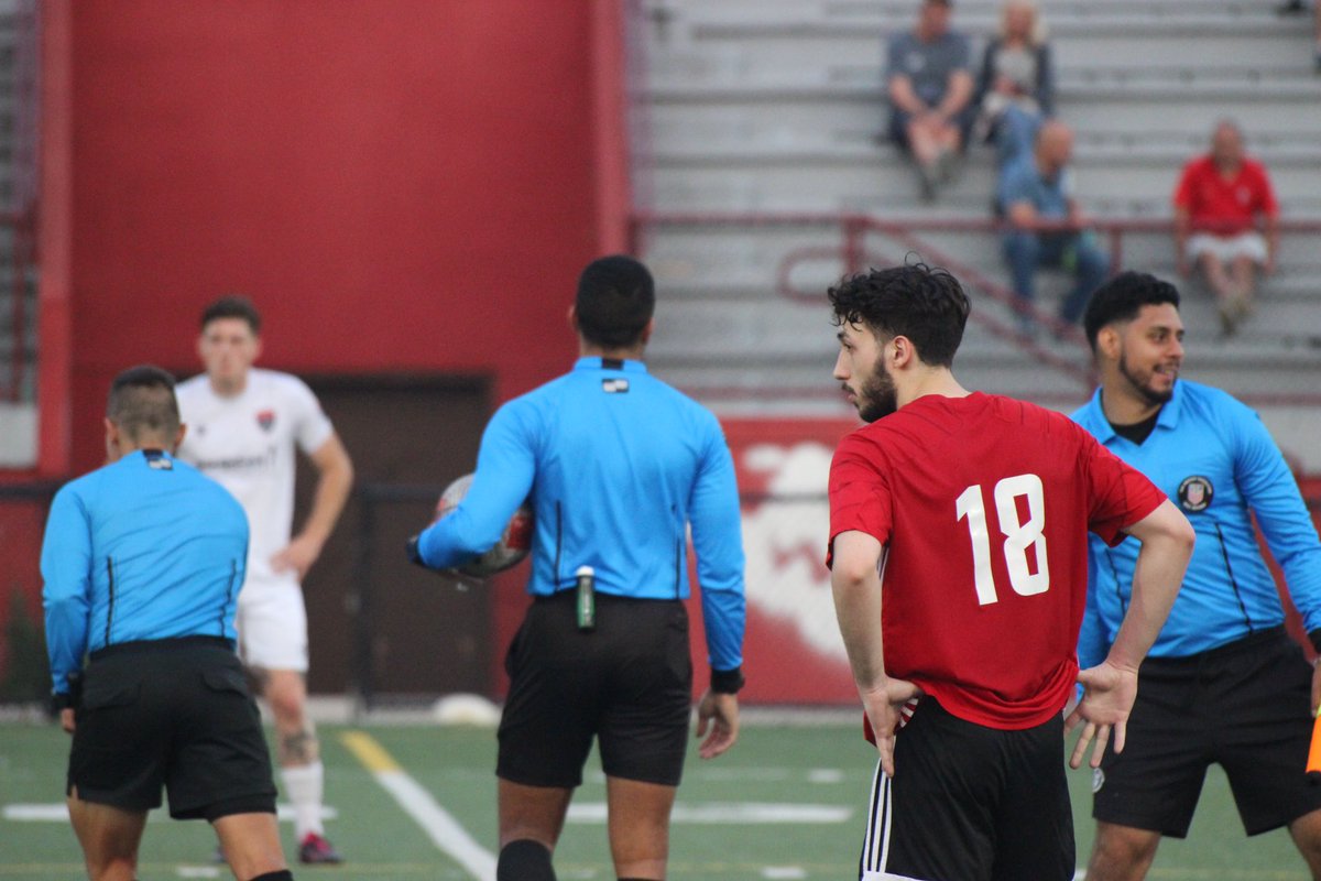 Open Men’s (all ages 18+)
Cedric Cook - Center
Brayan Diaz - AR1
Christian Gonzalez - AR2

Over 30’s Men’s 
Nassim Wahbi - Center
Luis Salazar - AR1
Brayan Diaz - AR2

&amp;
Over 40’s Men’s
Brayan Diaz - Center
Luis Salazar - AR1
Nassim Wahbi - AR2
