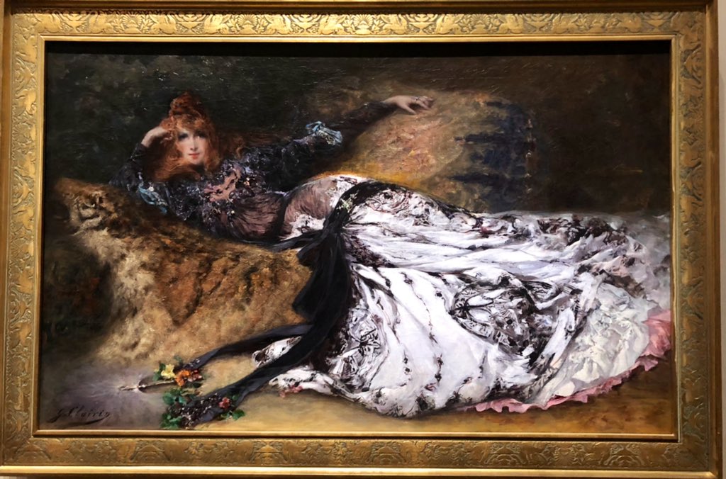 LiaCamel92's tweet photo. Ce portrait de #SarahBernhardt par #Clairin du @mubaeugeneleroy de Tourcoing  est moins connu et spectaculaire que celui du @PetitPalais_ . Mais je le trouve tout aussi intéressant https://t.co/Asw7tdzGC9