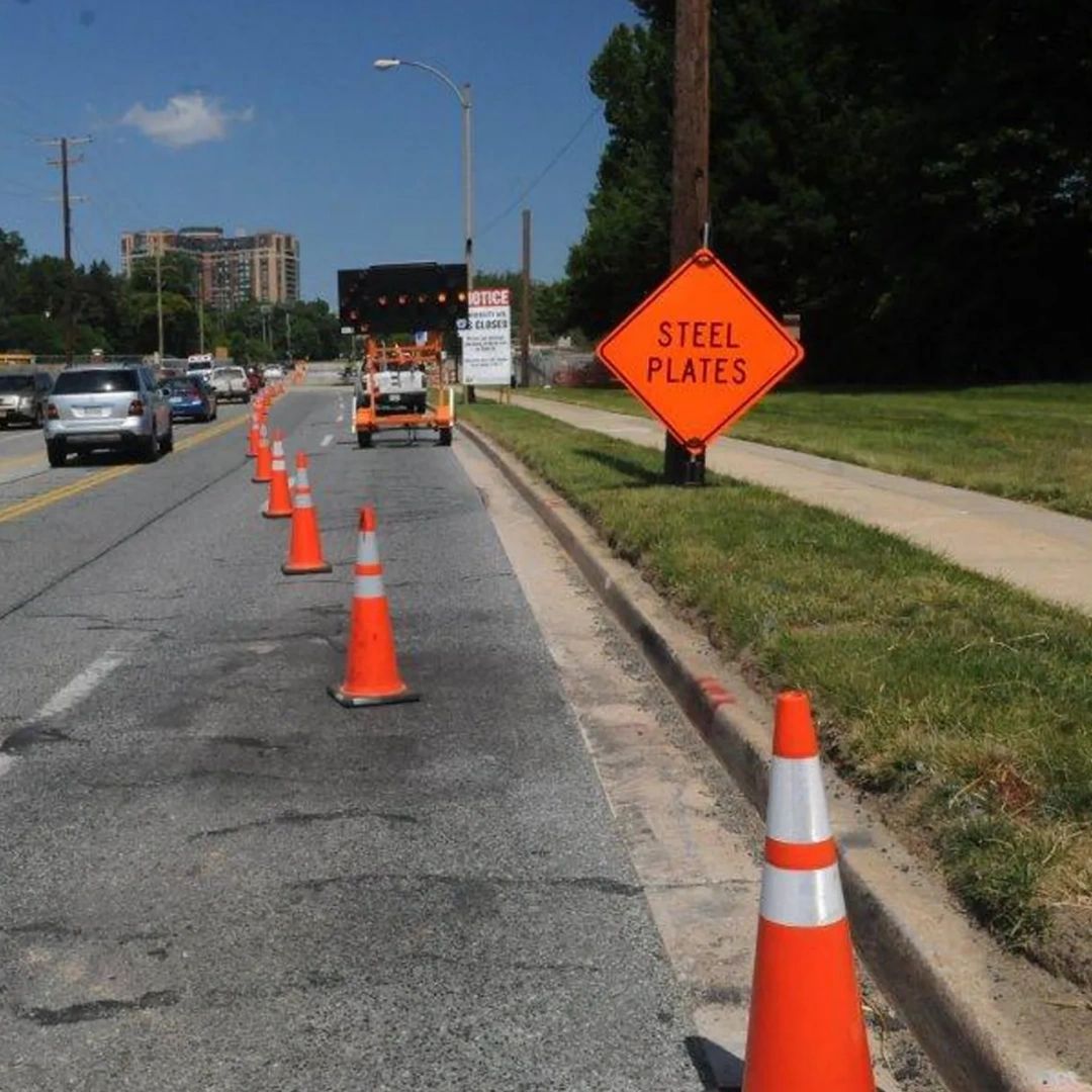 SafetySunrise's tweet photo. We take safety seriously. From making traffic signs to highway-road construction signs and more, the services we offer are designed to keep your roadways safe. See more on our website before contacting us to help with your project: https://t.co/hzLYSsynCY. https://t.co/IAxXHANtMu