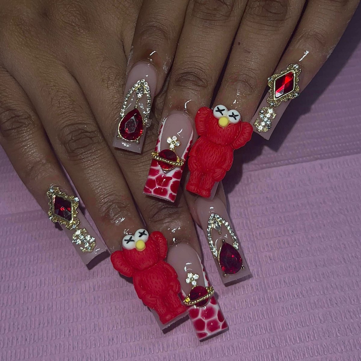 EliciaChanel's tweet photo. Come get ya nails done 🔥♥️ https://t.co/4IuhNDmwBA