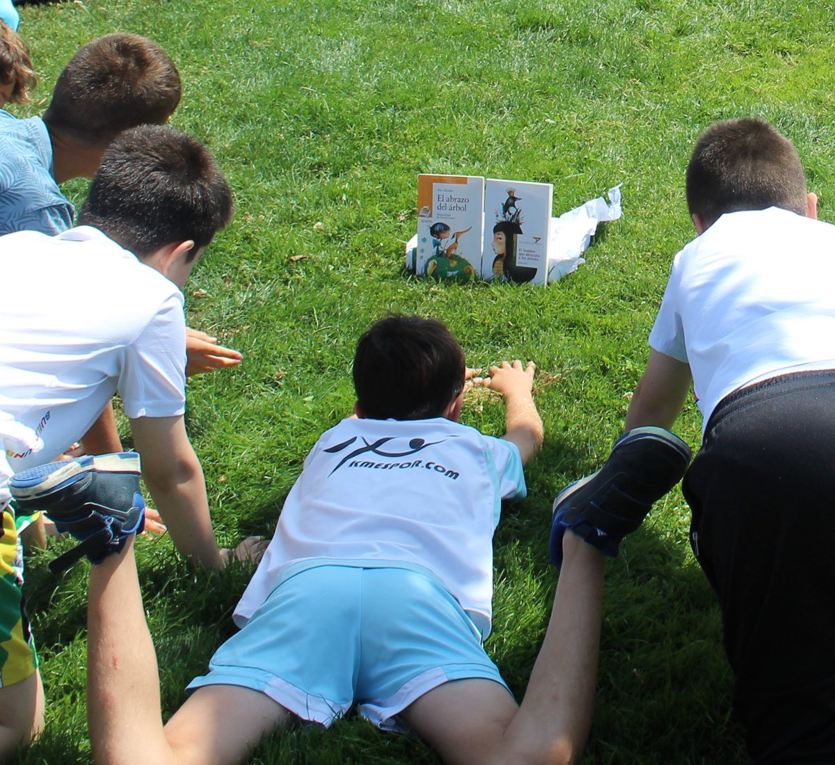 🌳 Volvemos a conectar con la naturaleza y esta vez también con la historia, en un enclave con una significativa connotación histórica: “Parque Santos González Roncal”, héroe de Filipinas y natural de #Mallén.