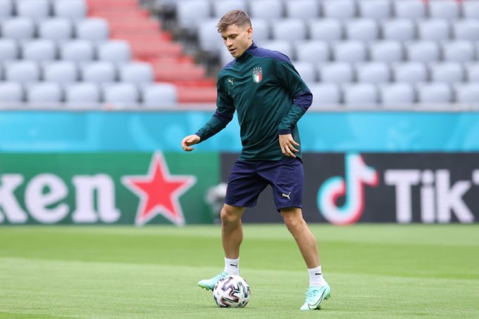 PurelyFootball ℗ tweet media