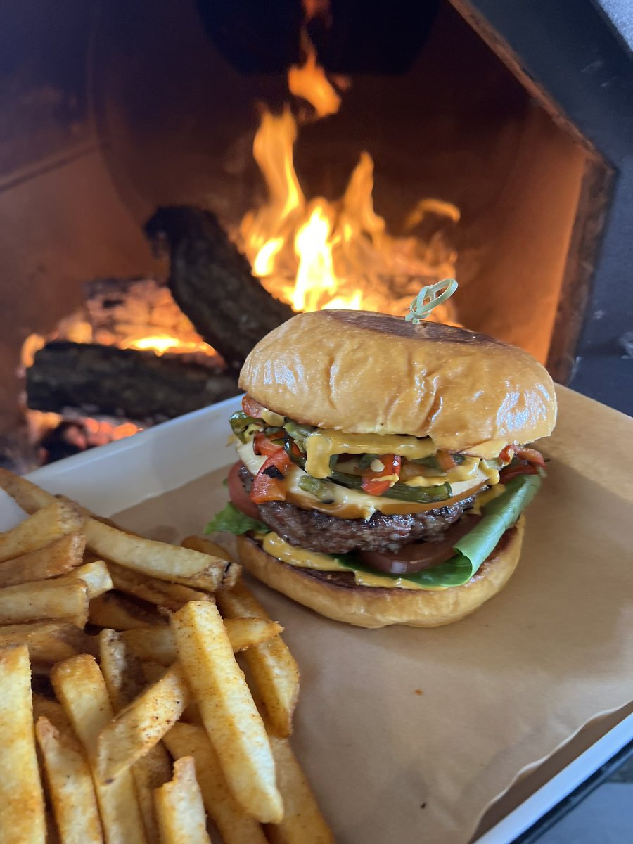 We’ve got a special Smoked Gouda and Roasted Pepper Brisket Burger up on the specials board today! House Ground & House Smoked Brisket Burgers up for grabs daily at The Switch. Bar is Open and the AC is cranked. Slide on in! #TexasBBQ #BBQ #Cheeseburger #Barbecue #SmokedMeats