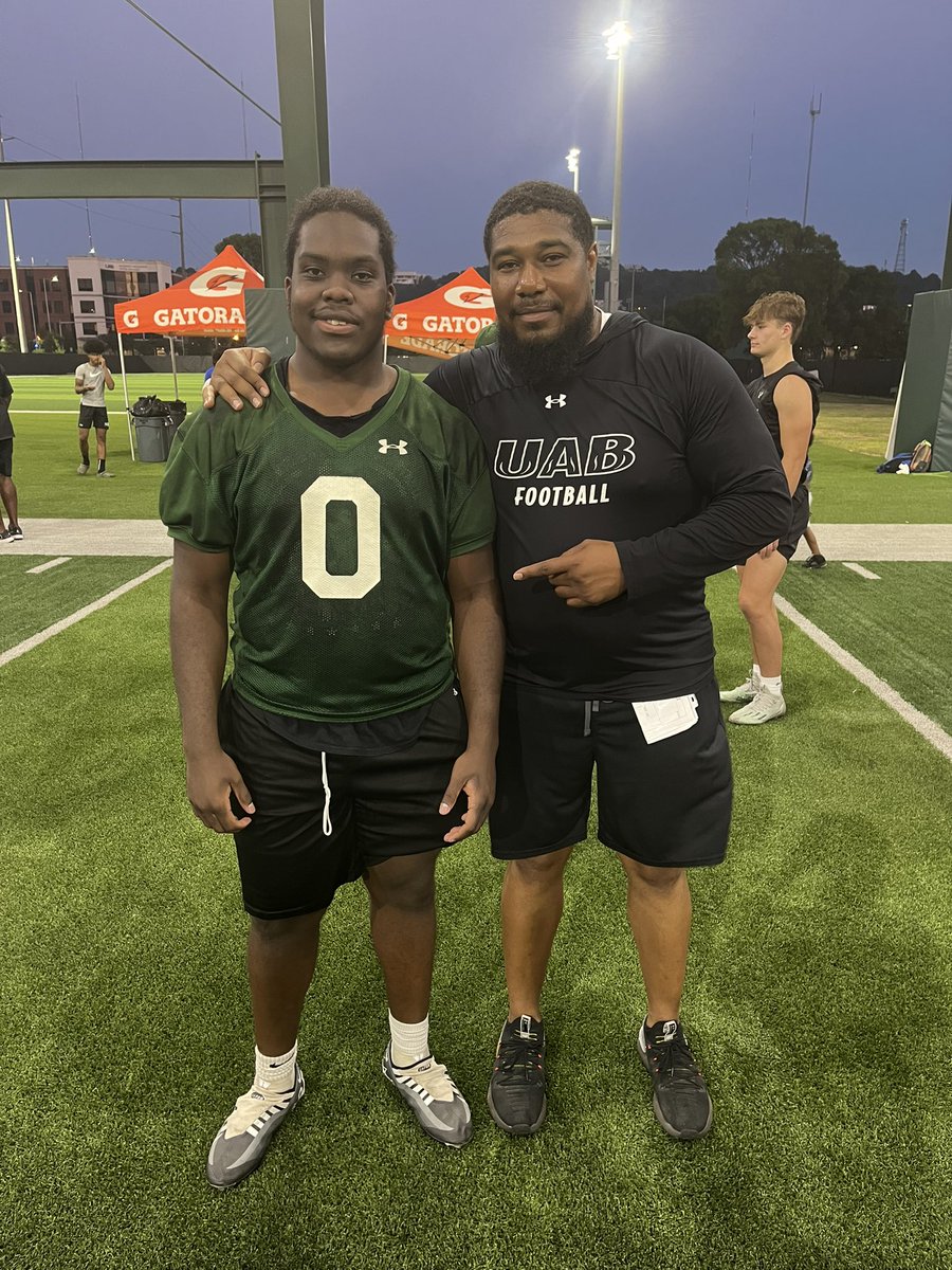 Kjhard's tweet photo. Had a great time at the UAB camp I learned  some great things and I had  a great time @CoachM_Patrick @niketaq @_Coach_O @DutchtownFB1 https://t.co/SzdBpIcucF
