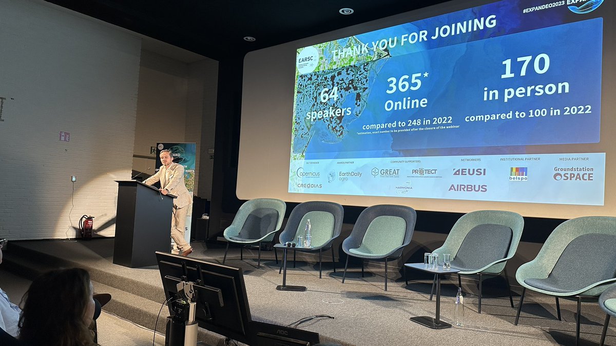 Secretary General of @earsc @EmmmanuelPajot closes off the #EXPANDEO2023 conference with the event statistics:

This year the event was bigger than in 2022, so an upward trend towards EXPANDEO 2024! See you there!