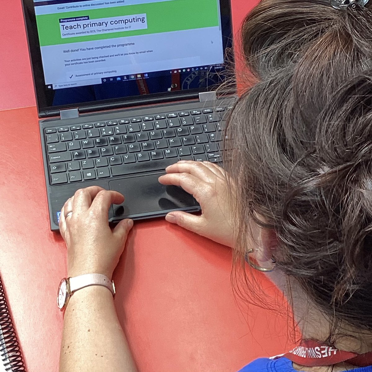 ComputingHubFT's tweet photo. π€©So good to see teachers on todayβs @WeAreComputing Implementing the Teach Computing Curriculum #CPD @HeswallPrimary completing their Certificate in #primary #computing #teaching ππ₯³
πππ» https://t.co/9Ah7GDZOw2 https://t.co/QWQJtSqpB1