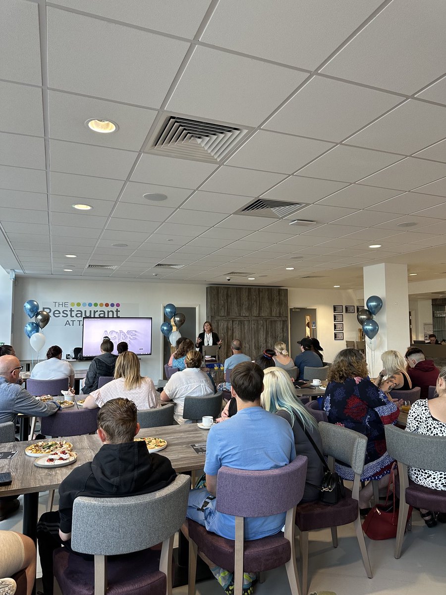 Supported internship presentation evening @Stephjb14 <a href="/TamesideCouncil/">Tameside Council</a> <a href="/BillFairfoull/">Cllr Bill Fairfoull</a> <a href="/dave_sweeton/">Cllr Dave Sweeton</a> @