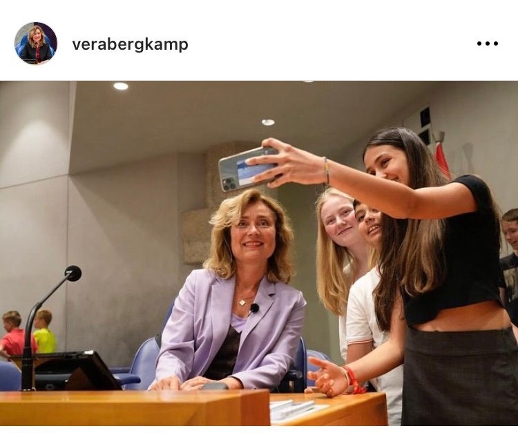 BSN Modern Languages tweet media