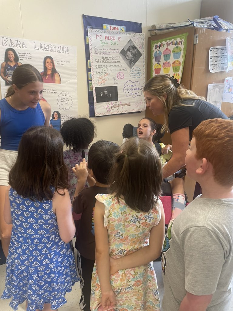 Ms. Cummings tweet media