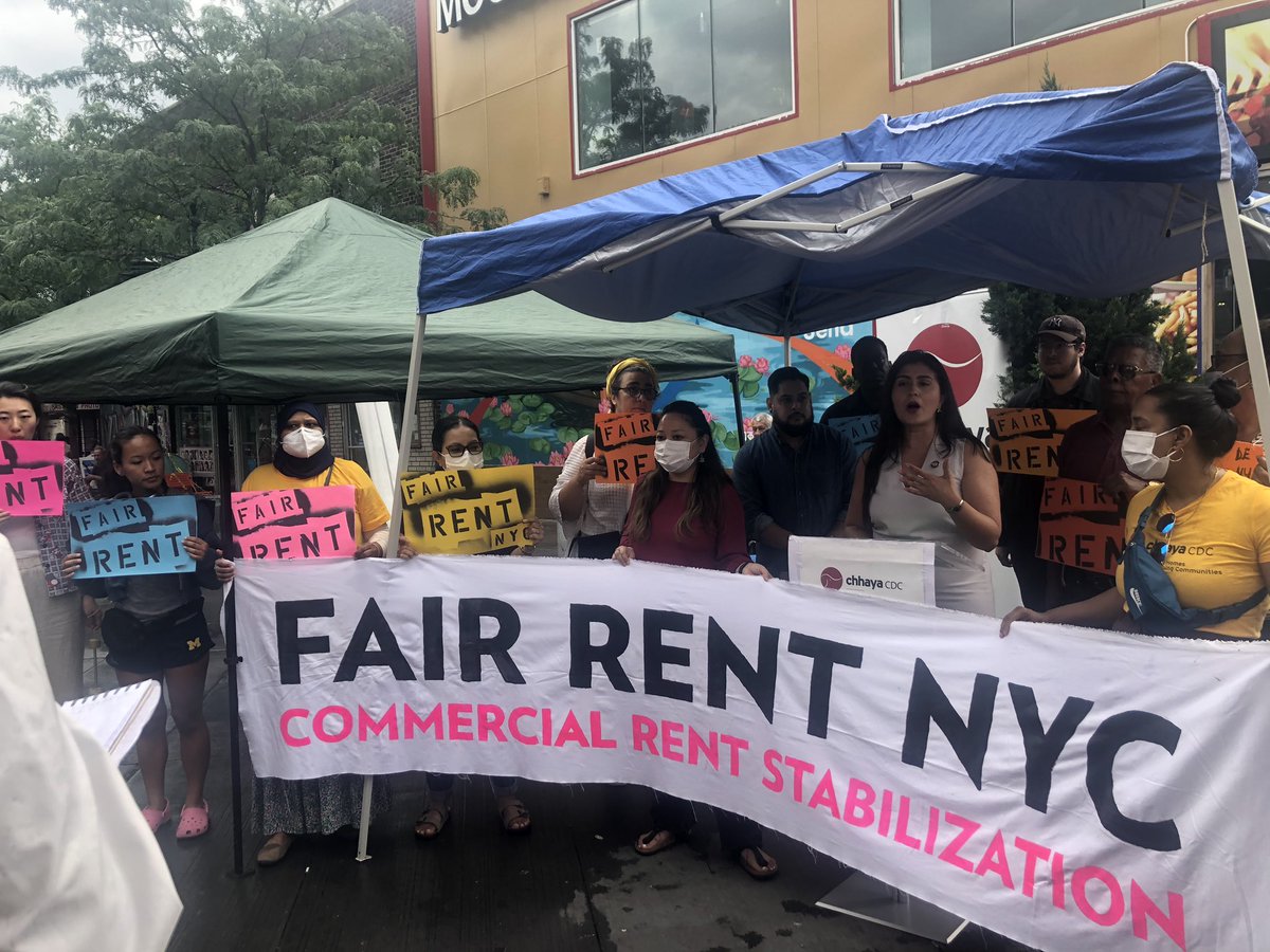 ArtistStudioAP's tweet photo. Here in Jackson Hts fighting for #fairrent for commercial tenants: pass Commercial Rent Stabilization now! #intro93 @ChhayaCDC @wqclt @jessicaramos @NewYorkNico @Loycent @leahfrombklyn @artagainstnyc @NYCArtC https://t.co/puVpIMK2Vh