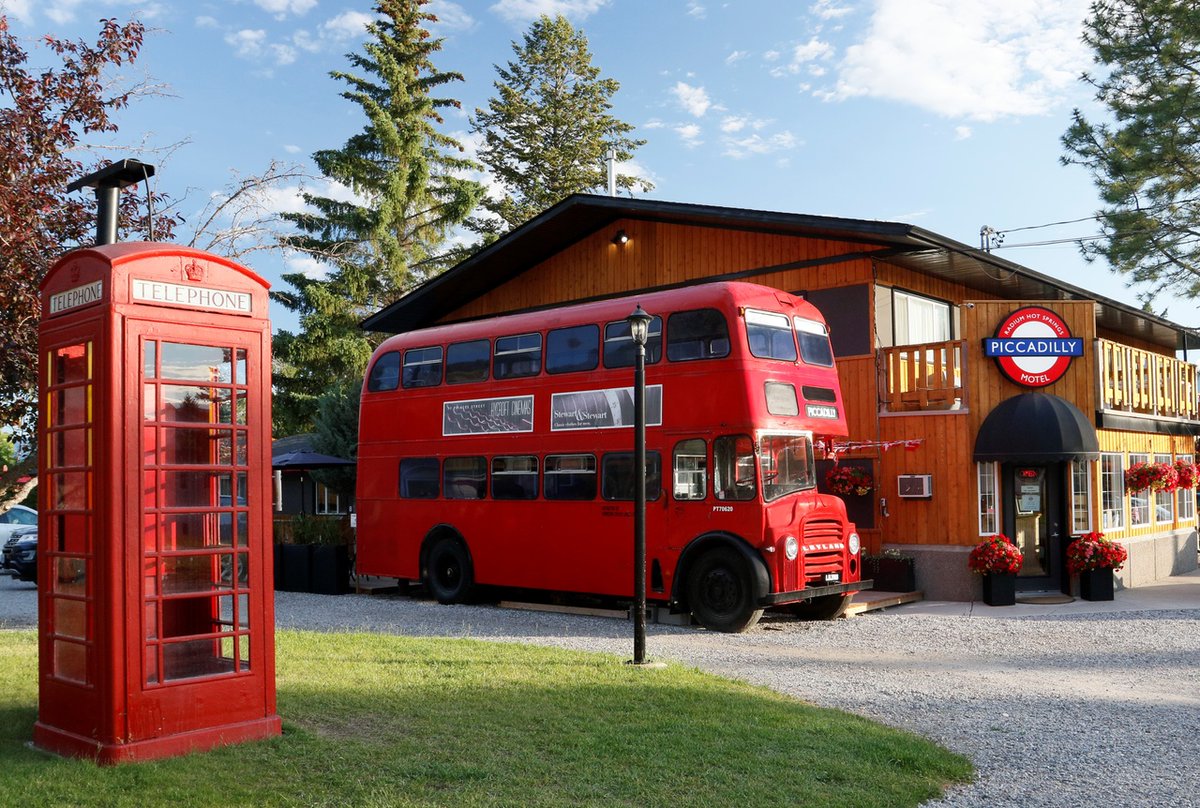 Tourism Radium tweet media
