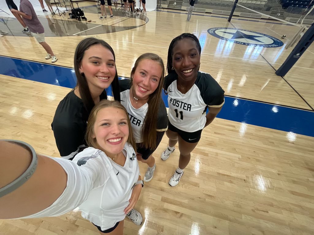 Thank you <a href="/vypehouston/">VYPE Houston</a> for having us yesterday! It will be an exciting season! <a href="/jackie_onyechi/">Jackie (Ngozi) Onyechi</a> <a href="/BaileyLechler/">🅱🅰🅸🅻🅴🆈 Ⓛⓔⓒⓗⓛⓔⓡ</a> <a href="/Brooke_Barnes2/">Brooke Barnes</a>