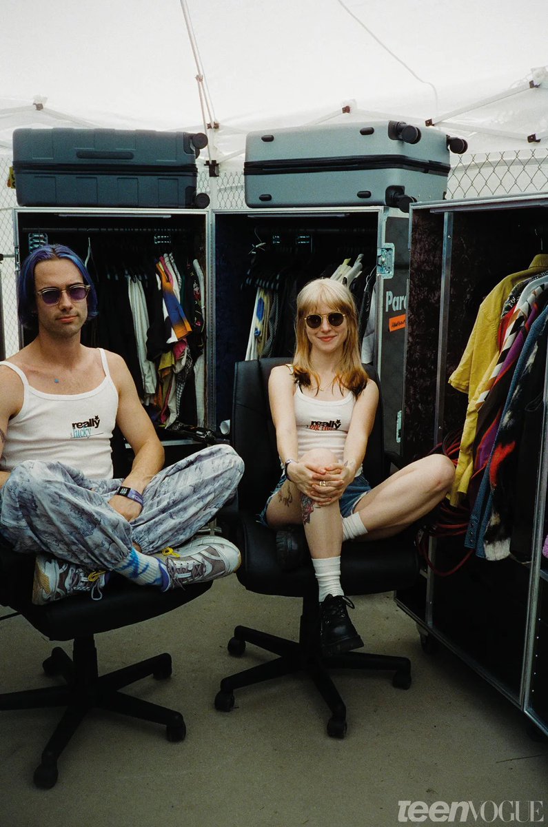 Novas fotos do Paramore para a revista Teen Vogue, tiradas por Zac! 📷