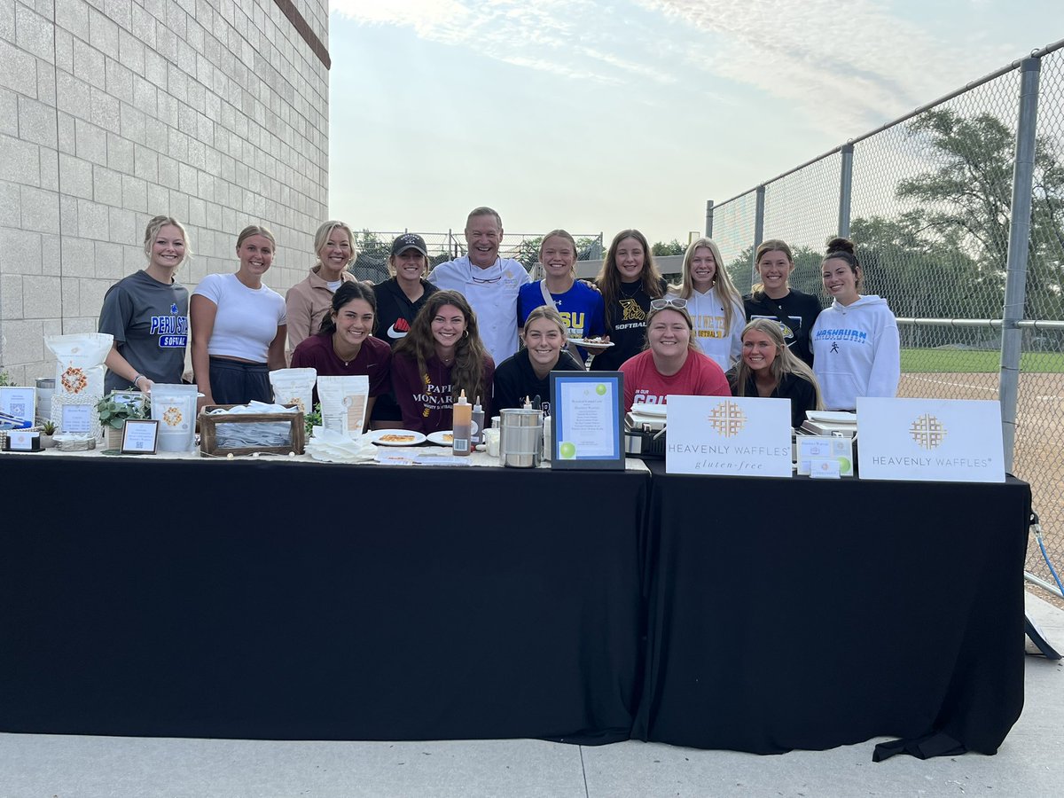 Papillion-LaVista Monarch Softball tweet media