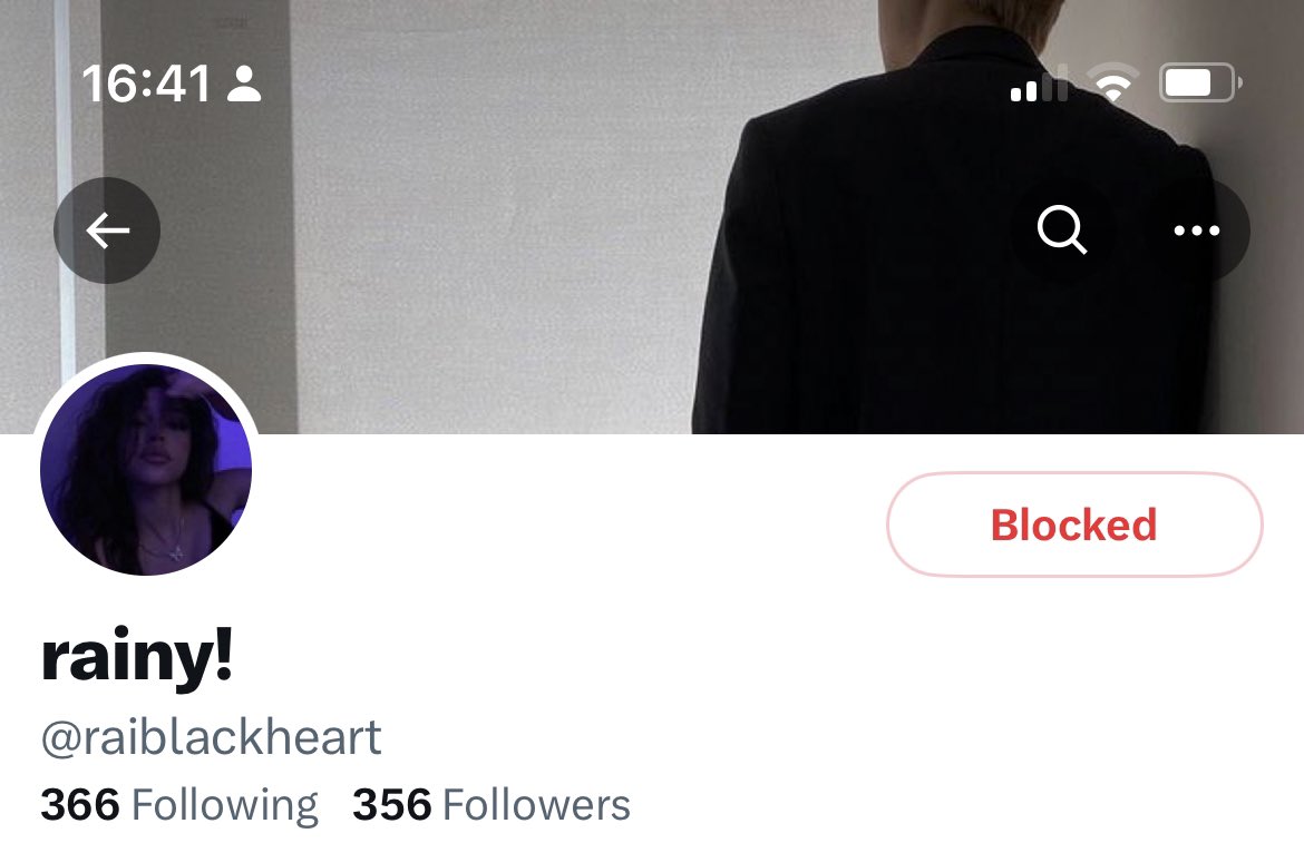 Mini 🧵 on @/raiblackheart

tw // grooming, sexual actions w minors mentioned