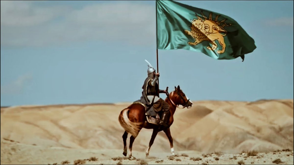 نادری که شناختم (۲) :
اولین چیزی که در‌ مورد زندگی نادرشاه افشار‌ ، به ذهن آدمی خطور میکنه تاسفه . تاسف از سرکوب استعدادهای این وطن ، توسط لاشخورهائی که تمام جهانشون به شکم و زیر شکمشون خلاصه‌ شده و هر استعدادی رو سرکوب کردن و کشتن و میکشند ، چرا که هر استعدادی رو خطری