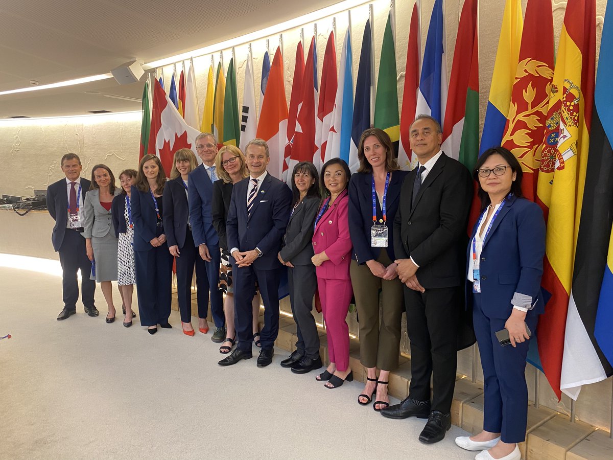 À la Conférence internationale du Travail à Genève, le min. O’Regan a réaffirmé la volonté du Canada de défendre les droits 2ELGBTQI+ et a plaidé pour la protection des travailleurs vulnérables dans les chaînes d’approvisionnement mondiales. Plus d’info ➡️ ow.ly/Ve9J50OOuhv