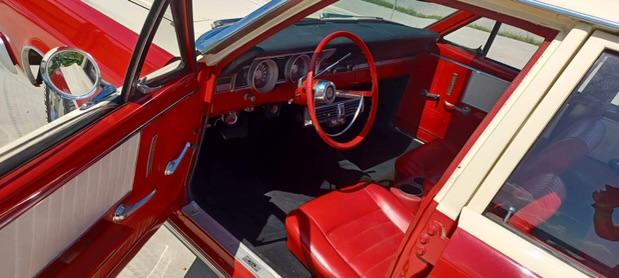 kruseclassics's tweet photo. NO RESERVE! LOT #DKC23-041 1966 Ford Falcon Futura
* bid now: https://t.co/sD9b5Ygtxx
* 289ci V-8 Engine
* C4 Automatic Transmission
* Mileage Exempt
* Custom Interior with Mustang Front Bucket Seats &amp; Console https://t.co/AowAc7SfUt