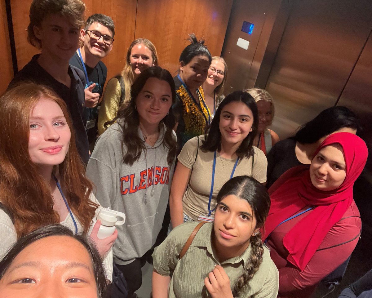 of_suny's tweet photo. It’s day 3 of Jump Into Healthcare! Today, students learned about Radiography with CHP Medical Imaging &amp; Radiation Sciences Dept. Assistant Professor, Dominick Demichele, M.S.Ed., R.T.(R)(CT). 
#HealthProfessions, #HealthProfessionals, #SummerInternships, #JumpIntoHealthcare https://t.co/pbqaRhofau