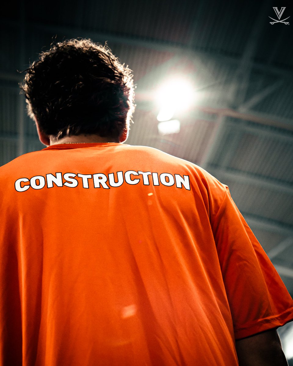 UVAFootball's tweet photo. #ConstructionPhase🦺⚒️
1.15.41🕊

#UVAStrong | #GoHoos⚔️ https://t.co/iSCZB4RkWW