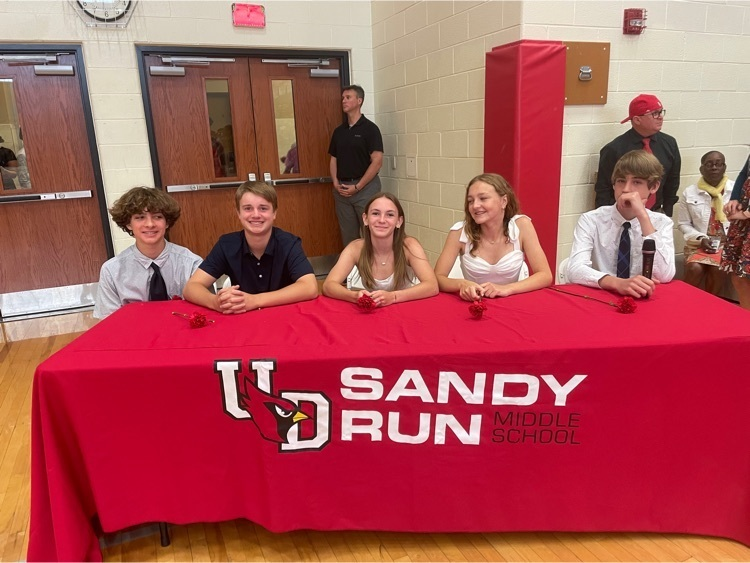 Congratulations to our 8th graders on their promotion today!  Onward to UDHS!