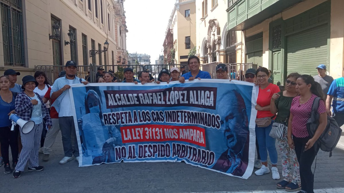 MARCOSPINOZASAL's tweet image. #trabajadorescas solicitan el pago de sus vacaciones truncas. En enero del 2023 la Municipalidad de Lima despidió arbitrariamente a 468 trabajadores CAS y pese a que hay una resolución de SERVIR no son respuestos a sus centros de trabajo. #justiciaparalostrabajadorescas